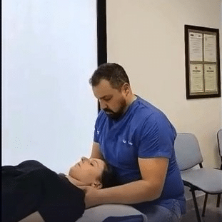 fisioterapista treviso dottor conton con paziente